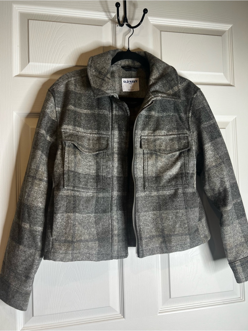 Old Navy Gray Plaid Zip-Front Jacket
